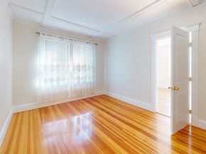 19 Palmer St, Salem MA 01970