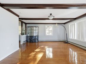 11 Glover St, Southbridge MA 01550