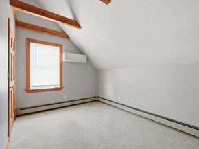 11 Glover St, Southbridge MA 01550