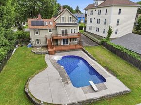 11 Glover St, Southbridge MA 01550