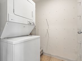 1 Adams 401, Quincy MA 02169