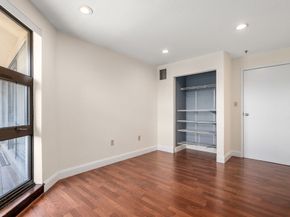 1 Adams 401, Quincy MA 02169