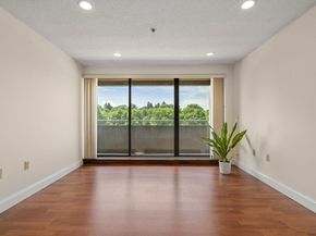 1 Adams 401, Quincy MA 02169