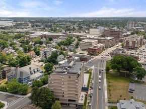 1 Adams 401, Quincy MA 02169