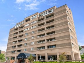 1 Adams 401, Quincy MA 02169
