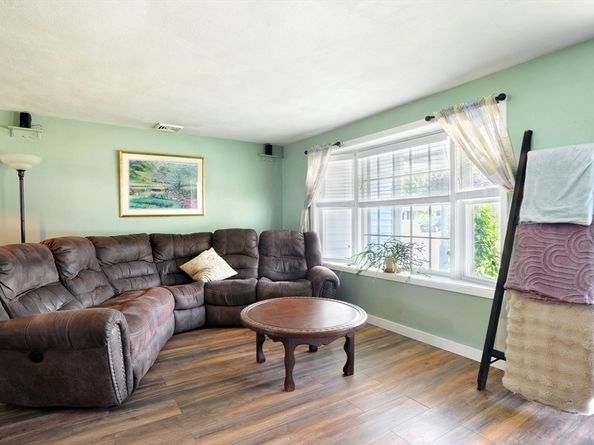 68 Alphonse Rd, Brockton MA 02302