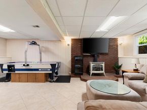 12 Albion Road, Billerica MA 01821