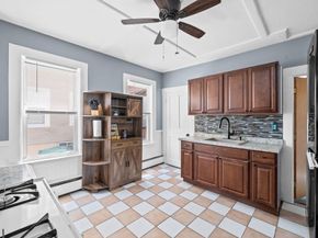 94 Eutaw Ave, Lynn MA 01902