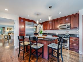 439 Dedham St C, Newton MA 02459