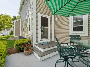 8 Oakmont Drive 8, Wareham MA 02532