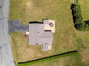 77 Marc Ave, Southbridge MA 01550