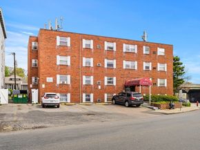 20 Hy-Sil Ave, Chelsea MA 02150