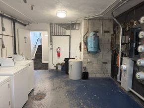 20 Hy-Sil Ave, Chelsea MA 02150