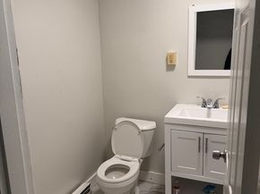 20 Hy-Sil Ave, Chelsea MA 02150