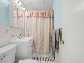 178-180 Brookside Pkwy, Medford MA 02155
