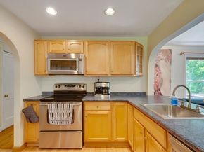 45 Riveredge Road, Billerica MA 01862