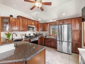 82 Dodge St 1, Beverly MA 01915