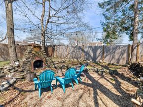 82 Dodge St 1, Beverly MA 01915