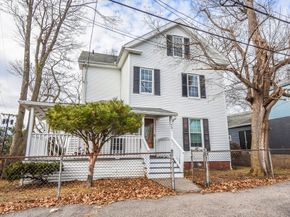 13 Ash St, Quincy MA 02171