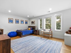 43 Upham St, Newton MA 02465