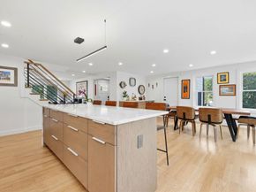 43 Upham St, Newton MA 02465