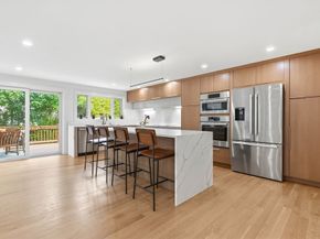 43 Upham St, Newton MA 02465