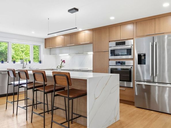 43 Upham St, Newton MA 02465