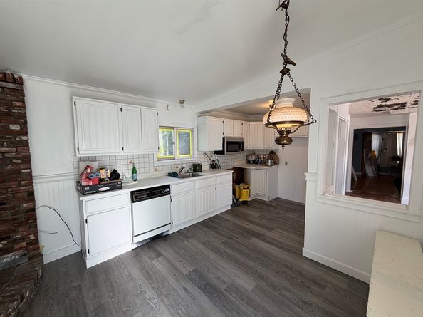 26 Glenwood St, Lynn MA 01902
