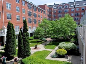 11 Church St 101, Salem MA 01970