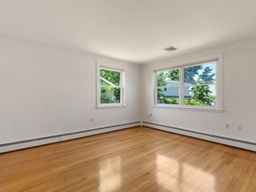 66 Overlook Rd, Marblehead MA 01945