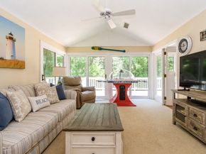 13 Aqueduct Rd, Natick MA 01760