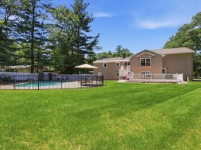 7 Parsons Lane, Billerica MA 01821