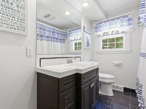 7 Parsons Lane, Billerica MA 01821