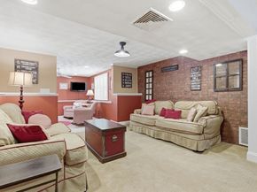 7 Parsons Lane, Billerica MA 01821