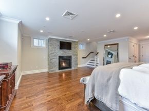 9 M St 2, Boston MA 02127