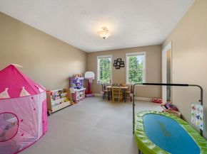 73 Franklin St, Halifax MA 02338