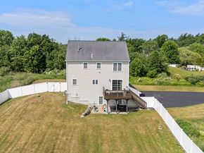 73 Franklin St, Halifax MA 02338