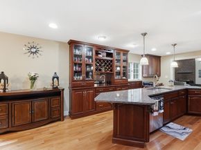 30 Knollwood Drive, Charlton MA 01507