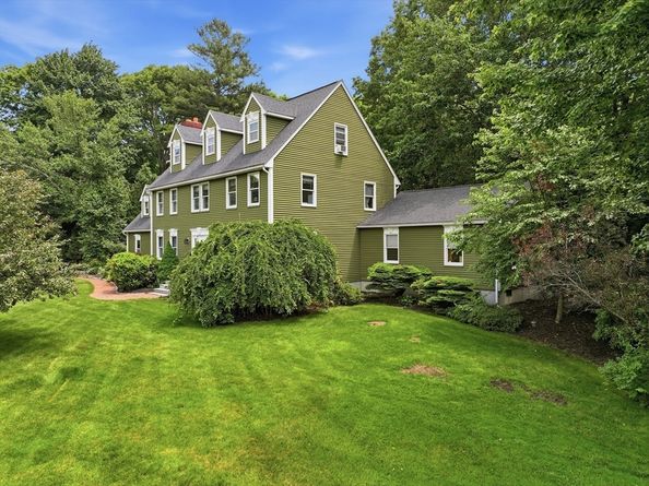 30 Knollwood Drive, Charlton MA 01507