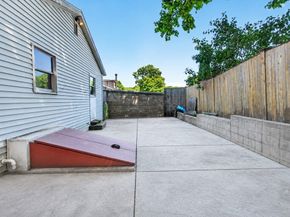 157 Maplewood Ave, Gloucester MA 01930