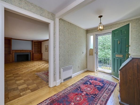 119 Rawson Rd, Brookline MA 02445