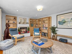 9 Lakeshore Dr, Norfolk MA 02056