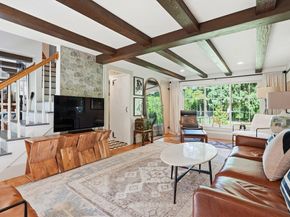 26 Acorn St, Duxbury MA 02332