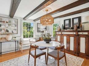 26 Acorn St, Duxbury MA 02332