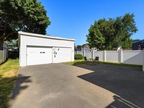 12 Johnson Ave, Peabody MA 01960