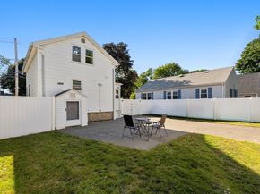 12 Johnson Ave, Peabody MA 01960