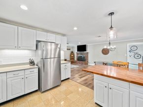 200 Pleasant St, Pembroke MA 02359