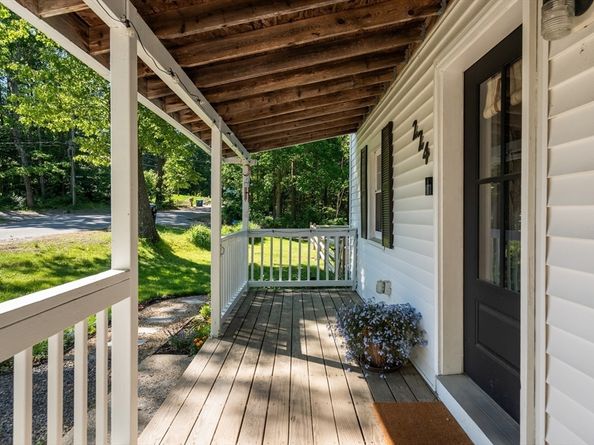 224 Turkey Hill Rd, Rutland MA 01543