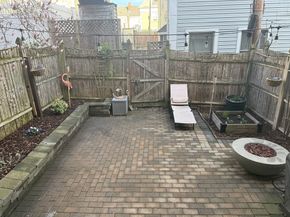 52 Mystic St 1, Boston MA 02129