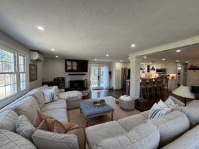 485 Hartford Ave, Uxbridge MA 01569